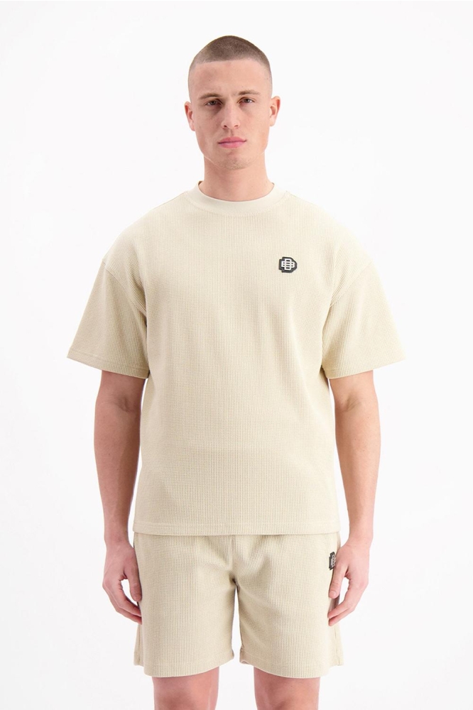 MONOGRAM WAFFLE T SHIRT 1 125 3 34 BEIGE